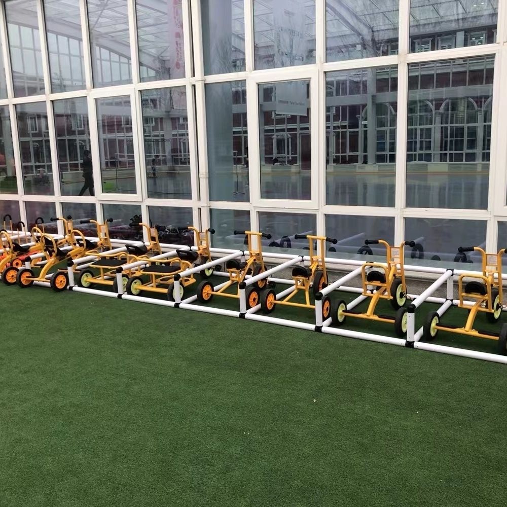 幼儿园停车位收纳架三轮