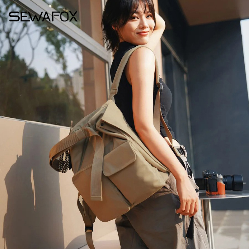 旅行男女同款大学生书包