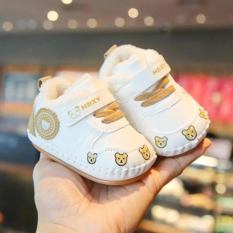 秋冬季软底婴儿鞋学步软底防滑0-