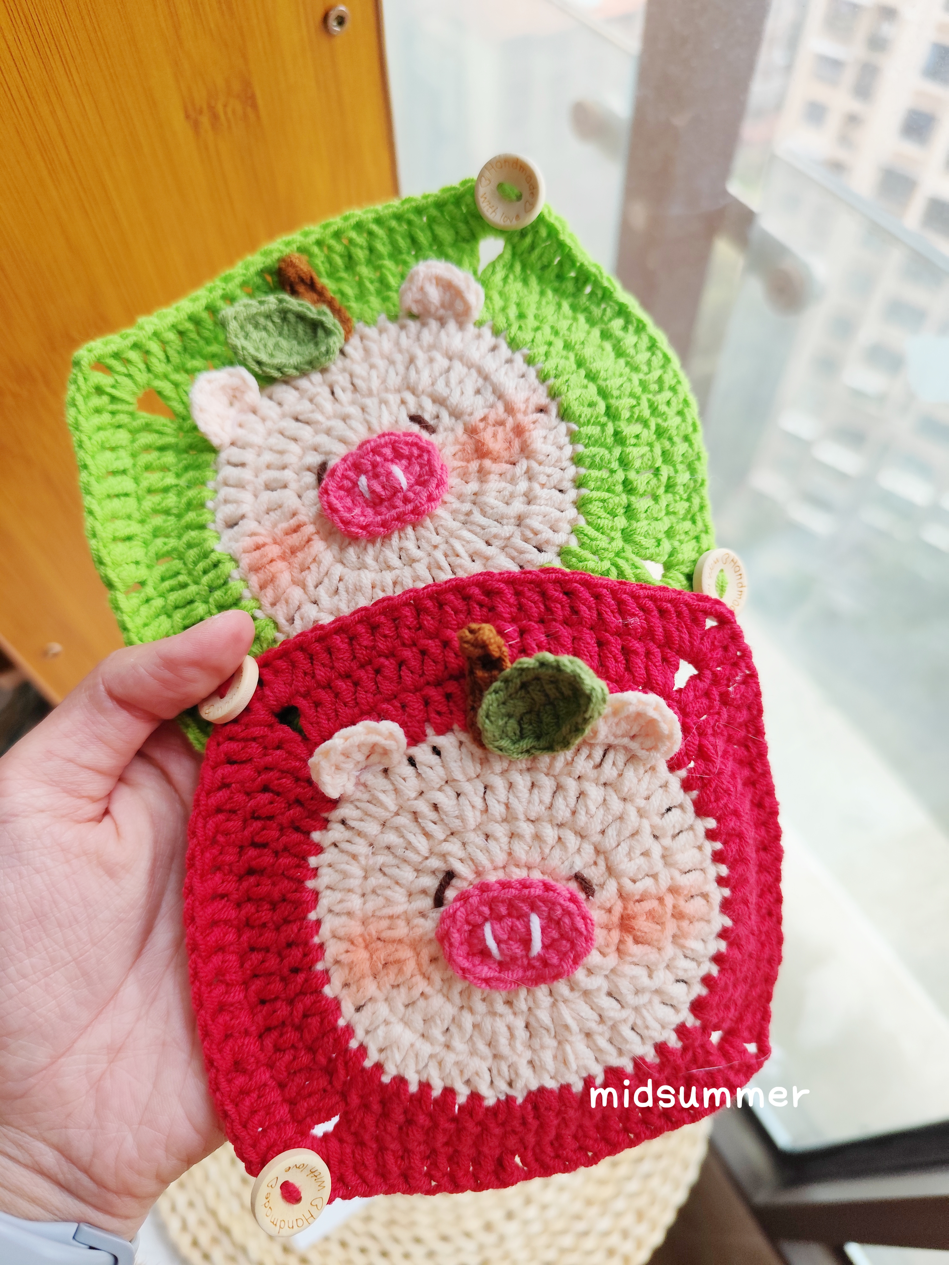 苹果猪方向盘保护套防冻防滑手工钩织diy材料包成品生肖小猪一对