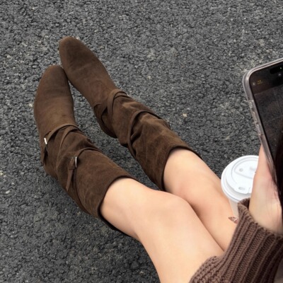 KIKIBEST复古平底绒面挪威堆堆靴女秋冬新款长筒扣带骑士靴