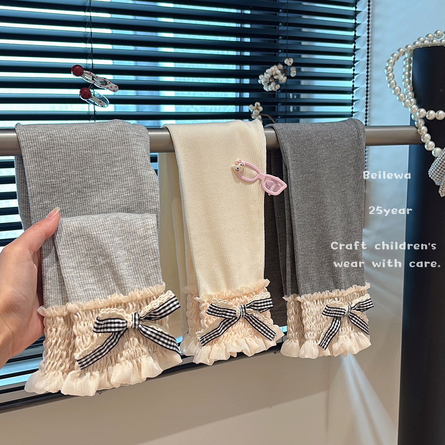 新款女童秋装花边蝴蝶结打底裤女宝宝休闲款百搭潮流儿童裤子童装