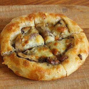 松露菌菇黑根佛卡夏 巴恰塔 培夏巴塔 小披萨欧式面 面包早餐JLR