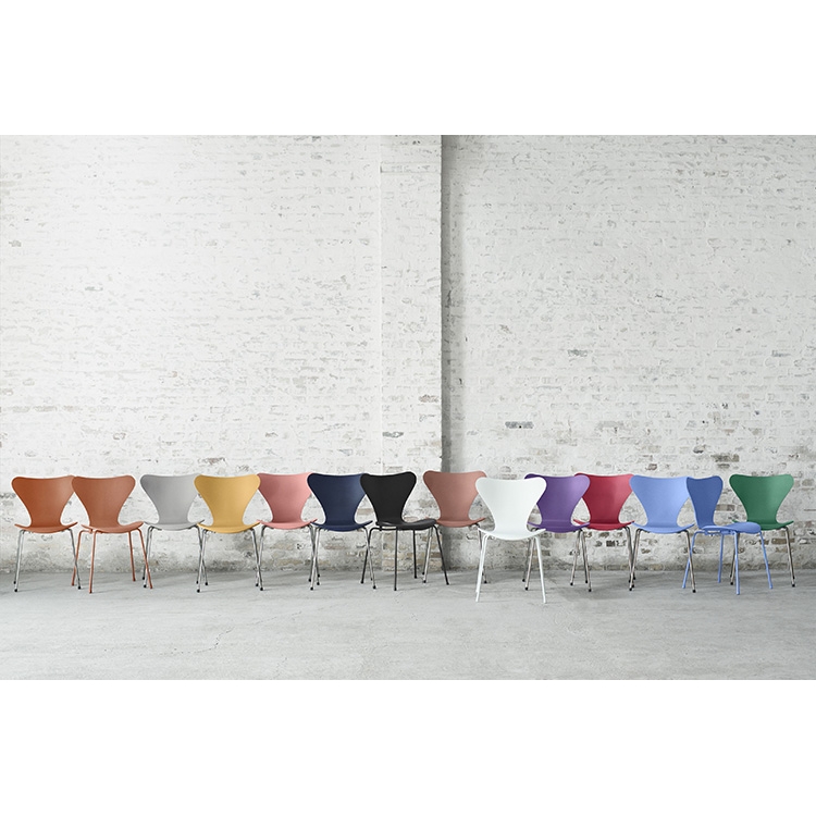 丹麦Fritz Hansen 木椅子多色 Série 7 Stacking chair 创意进口