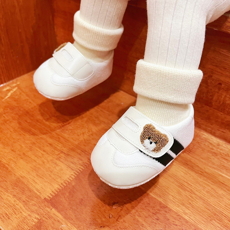婴儿鞋袜子软底学步鞋新生不掉鞋