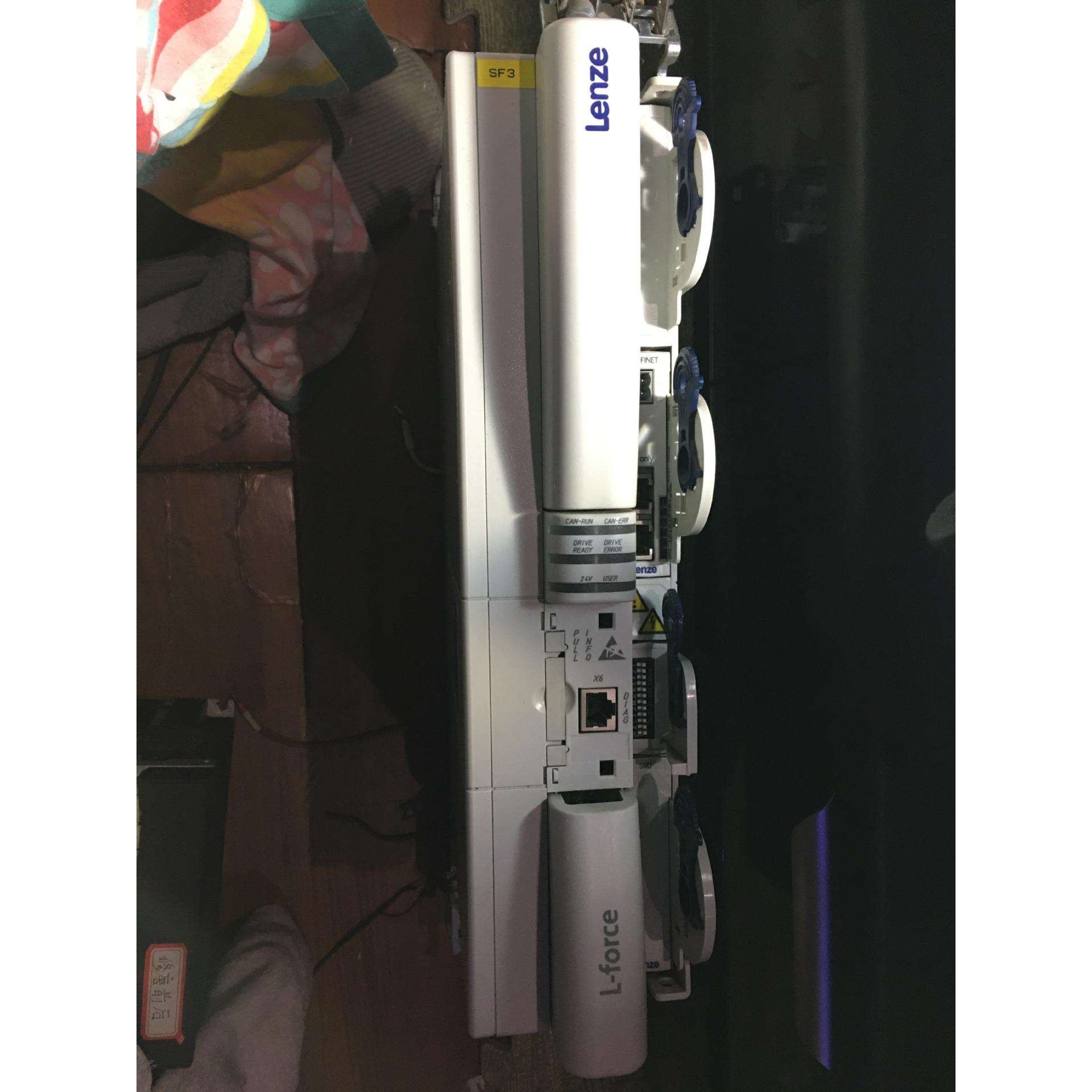 LenzeE94ASHE0074ServoDrives充新配件齐全