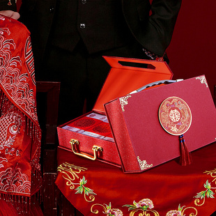 网红结婚定亲礼金箱订婚彩t礼钱盒子礼金盒彩礼箱子聘礼提亲礼盒