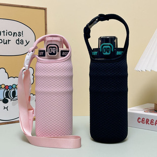 吨吨桶保温杯套儿童卡通杯套750ml运动水壶套水杯保护套手提斜挎