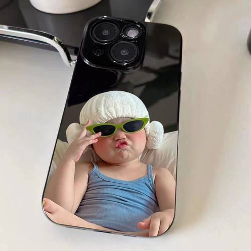 嘟嘴墨镜小女孩适用真我GTNeo3/Neo2T手机壳realme1012Pro+黑色V5V11V13V20V23V25V30t少女生Q2Q3iQ5狂欢版