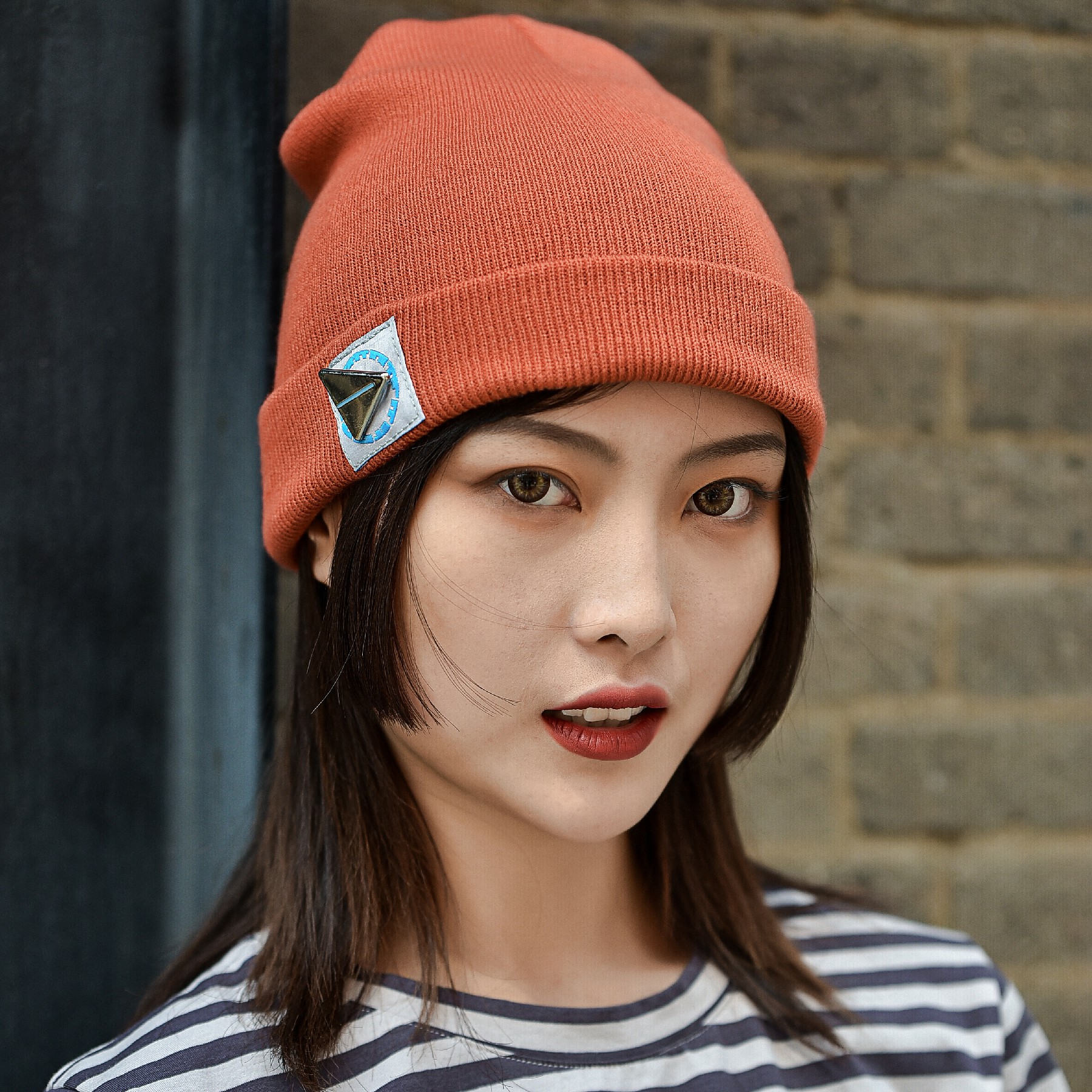 周边INSERTCOIN地平线