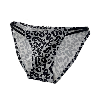 瑶瑶闺蜜原创设计豹纹内裤女性感诱惑冰丝裸感高开叉显腿长三角裤