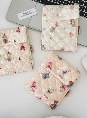 46271 可爱姨妈巾收纳包压花卡通小熊卫生包外出便携补妆杂物