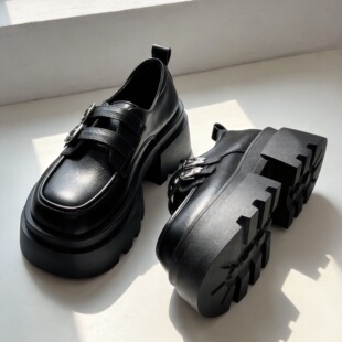 黑色厚底小皮鞋女配裙子「7cm增高搭扣」2026新款日系女jk乐福鞋