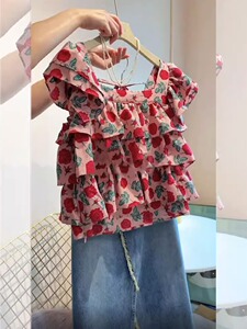 法式小飞袖荷叶边碎花短上衣女夏高级感配半身裙盐系穿搭两件套装