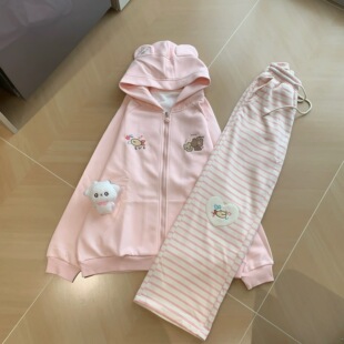 日系甜美小熊耳朵连帽卫衣秋冬宽松粉色条纹长裤刺绣小个子两件套