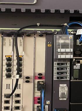 全新华为MA5683T 机框带小型机柜（MDF）