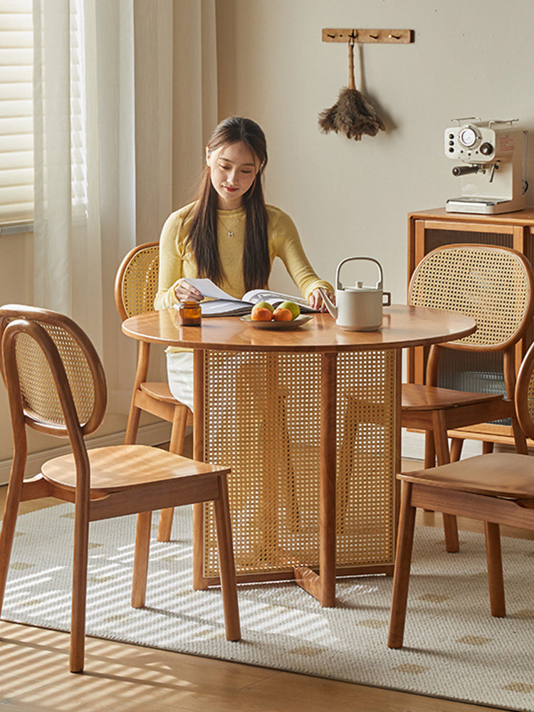日式实木藤编圆形餐桌椅组合阳台圆桌原木茶桌东南亚风格家具桌子