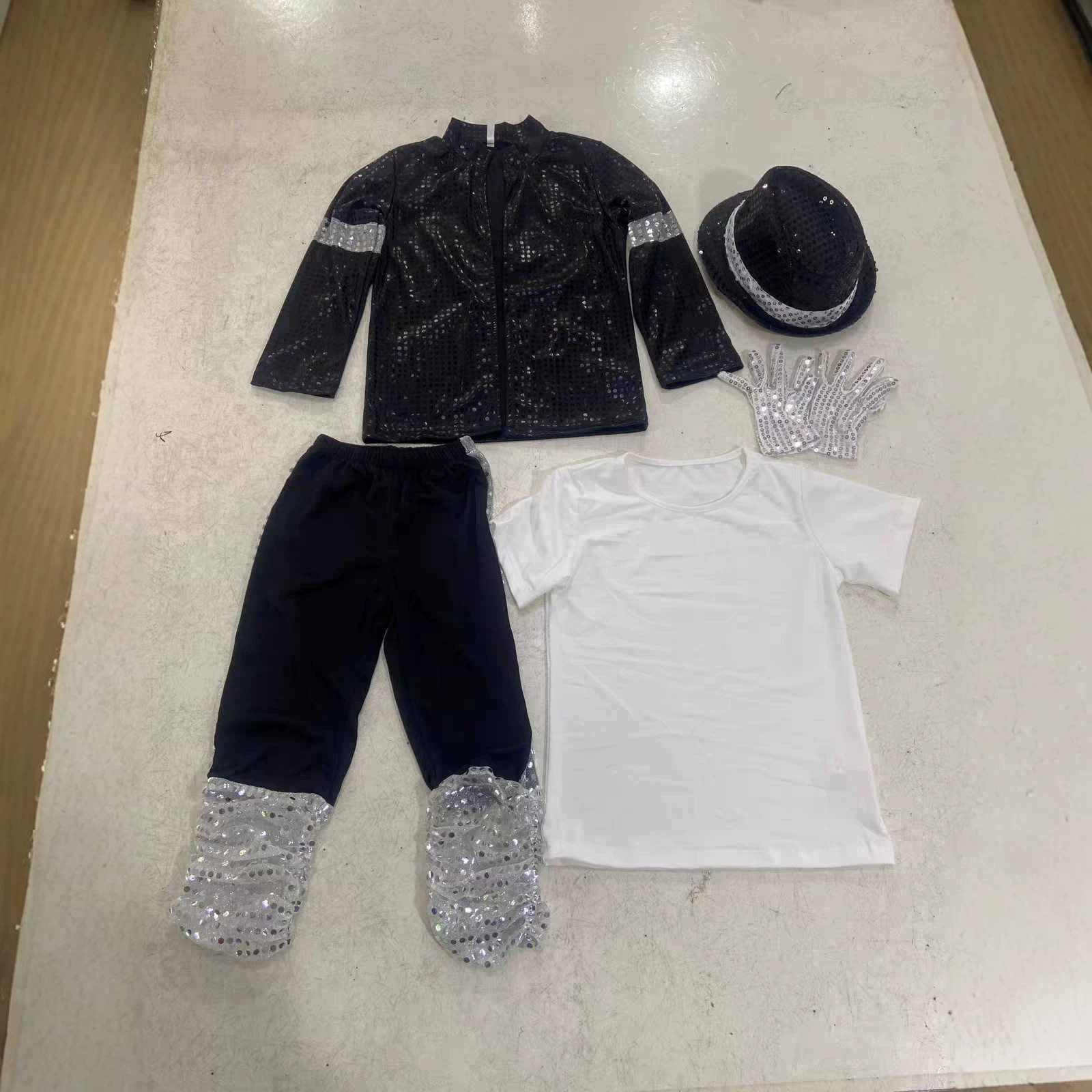 万圣节迈克杰克逊亮片演出服 MJ经典舞台表演服儿童cos装扮衣服