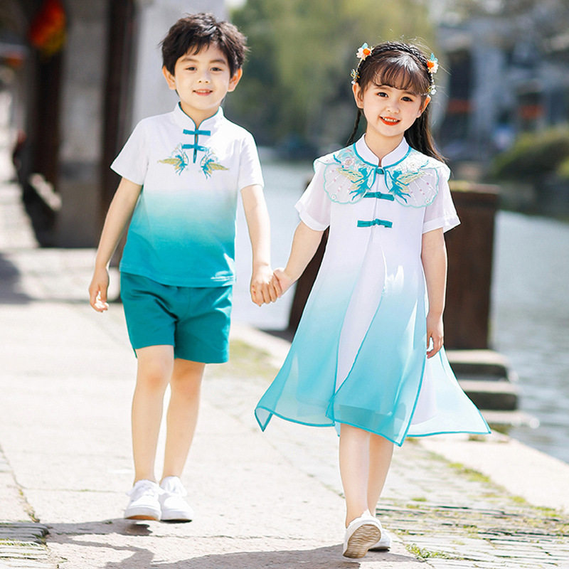 六一儿童演出服男女童幼儿园大合唱服中国风古装汉服小学生表演服