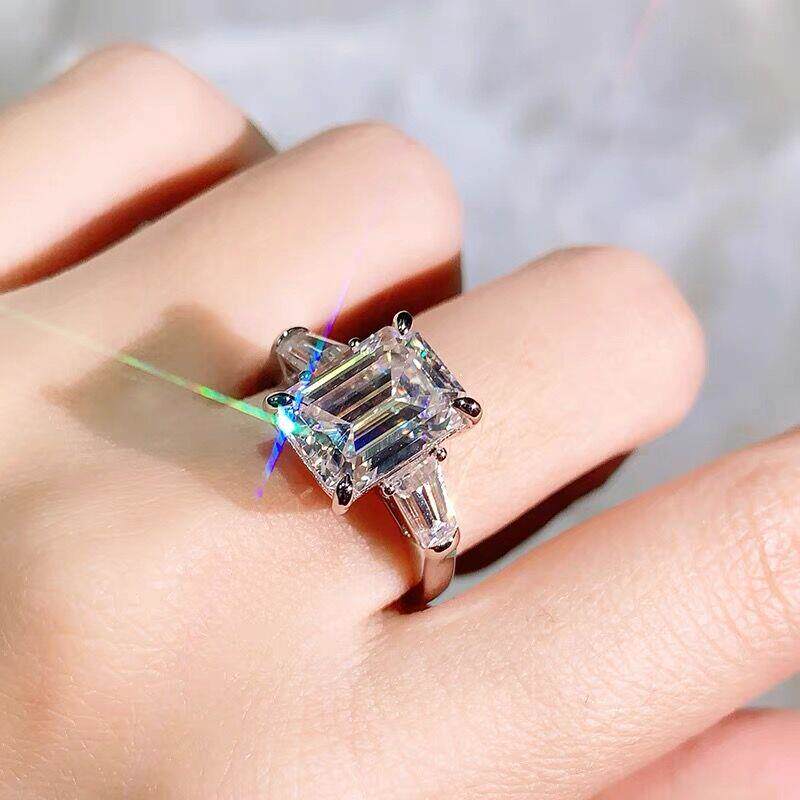 欧美纯银镀18k白金祖母切工莫桑石钻戒大冰糖枕形钻石仿真钻戒