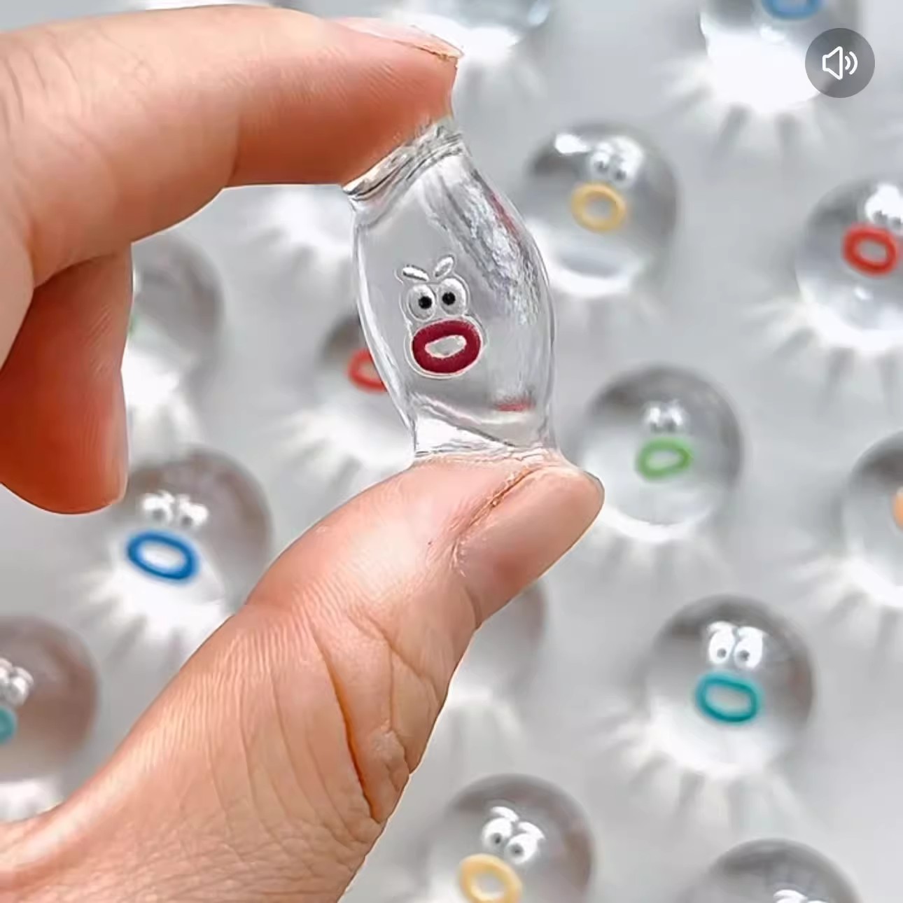 小红书同款小鼻嘎捏捏乐表情包卡通软胶手感解压发泄球爆款玩具