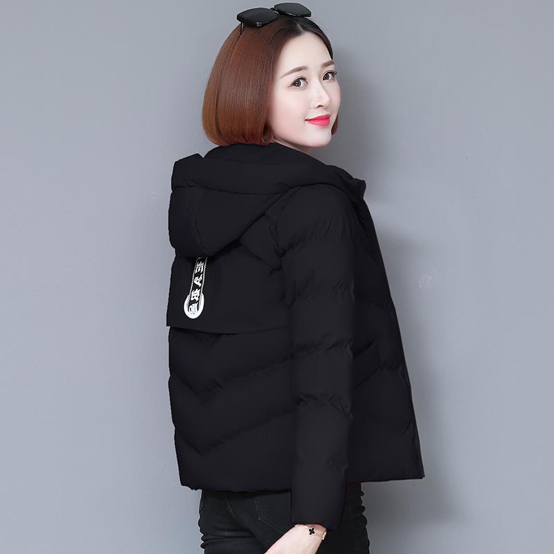 短款羽绒棉服女新款2025年春秋韩版中年妈妈大码加厚连帽棉袄外套
