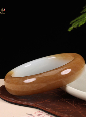 新疆和田玉且糖玉手镯天然福镯子