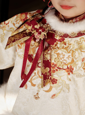 十三余童装【白马嘉岁】红色新年款蝴蝶结配饰