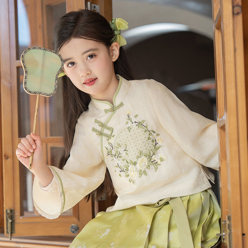 十三余童装汉服套装2024新款