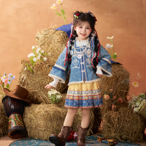 十三余童装刺绣套装秋季新款