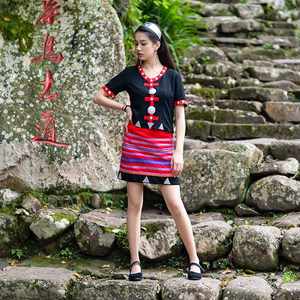 正品佤族云南少数民族服装女民族风修身黑色短袖红色短裙舞蹈生活
