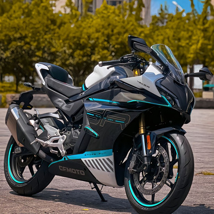 新款春风450SR跑车电喷双缸水冷250SR公路赛趴赛重机车摩托车