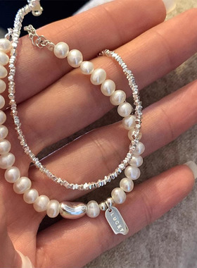 s925纯银LUCKY方牌淡水珍珠手链女ins简约百搭碎银子幸运豆豆