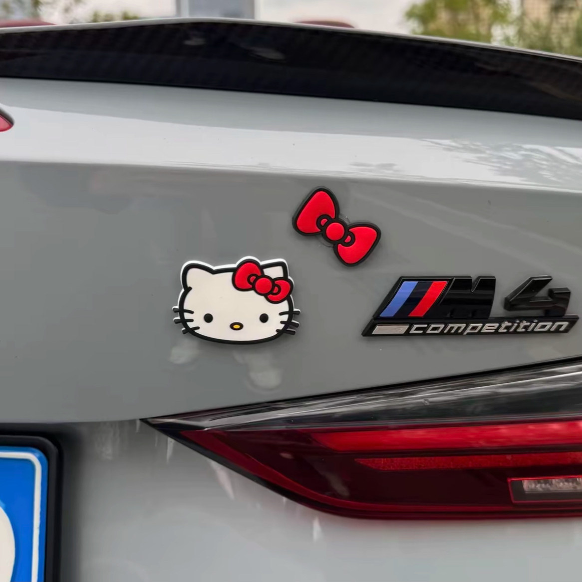 车载可爱kt猫汽车装饰品车位中控台屏幕汽车电瓶车车身车窗贴纸,汽车用品/电子/清洗/改装,摆件,淘宝优惠券,粉丝福利购,淘宝优惠卷
