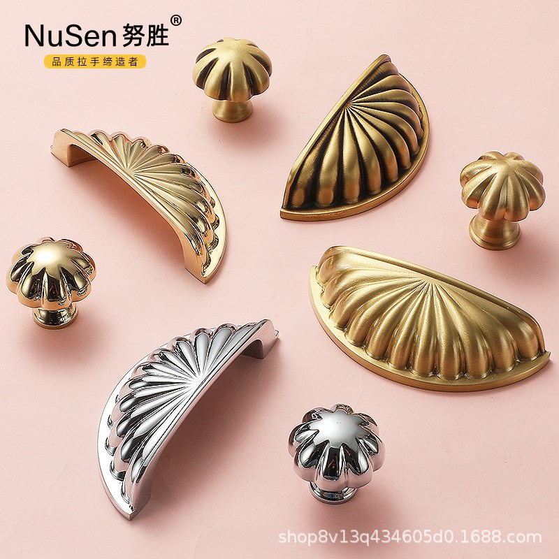 纯铜欧式衣橱抽屉金色镀铬拉手柜门复古单孔黄铜衣柜门把手