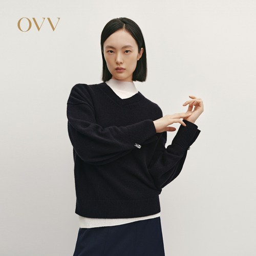 OVV秋冬女V领袖口活动金属扣羊毛长袖针织衫GNZAJ34115A