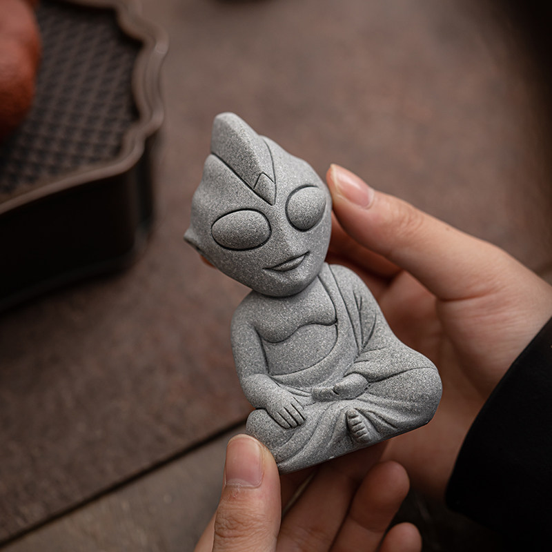仿真石雕奥特曼鱼缸摆件桌面绿植茶宠摆件