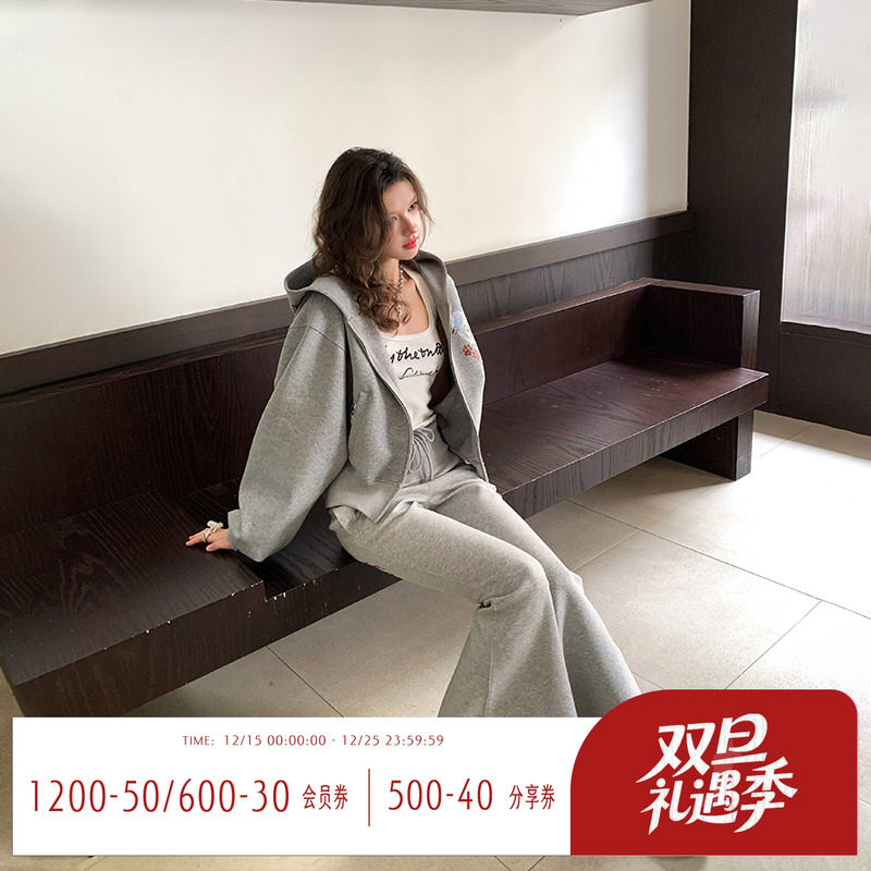 复古烫钻印花喇叭休闲裤女秋季