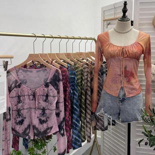 实拍 扎染印花网纱上衣方领系带小众长袖修身开叉辣妹T恤8955