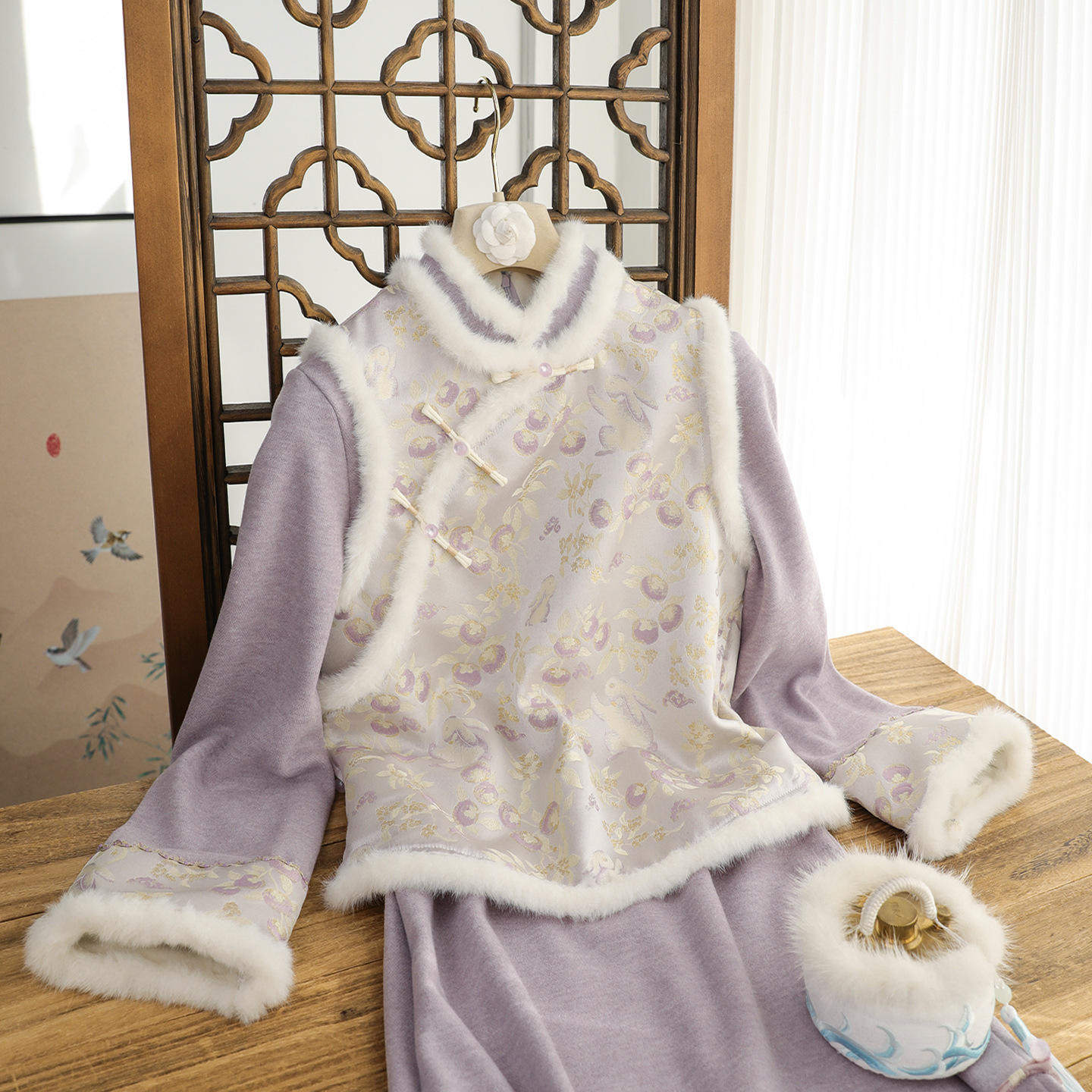 新款俏娘鱼紫色复古新中式绣花旗袍马甲套装2025冬加绒保暖毛绒领,女装/女士精品,旗袍,淘宝优惠券,粉丝福利购,淘宝优惠卷