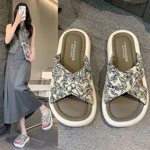 软皮踩屎感拖鞋 沙滩罗马凉拖孕妇 女夏外穿2025新款 厚底配裙子时尚