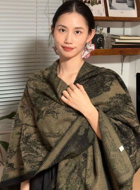 水墨东方美学花纹披肩围巾女长款秋冬季保暖百搭时尚宽松网红双面