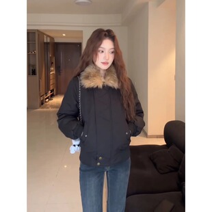 美式复古黑色连帽毛领短款棉服女秋冬巨好看修身百搭厚款保暖外套