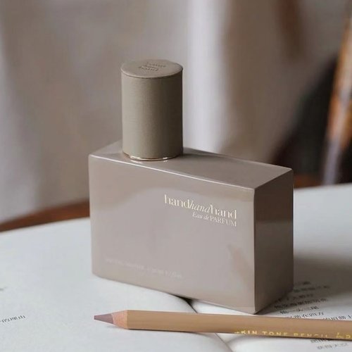 handhandhand香水想入绯绯试香