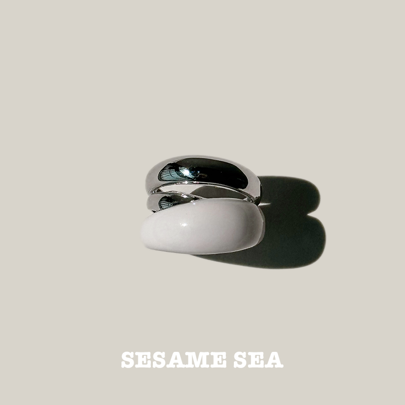 SESAME SEA法式风银色金属戒指女简约光面圆形指环简约奶白珐琅