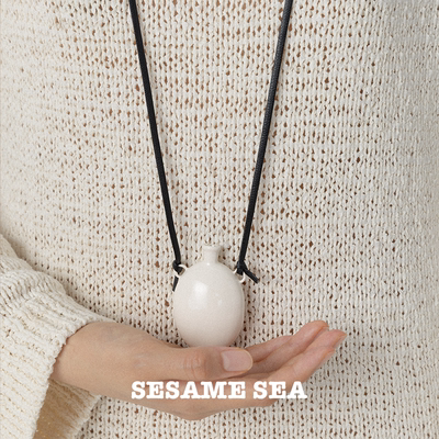 SESAMESEA极简瓷瓶造型项链