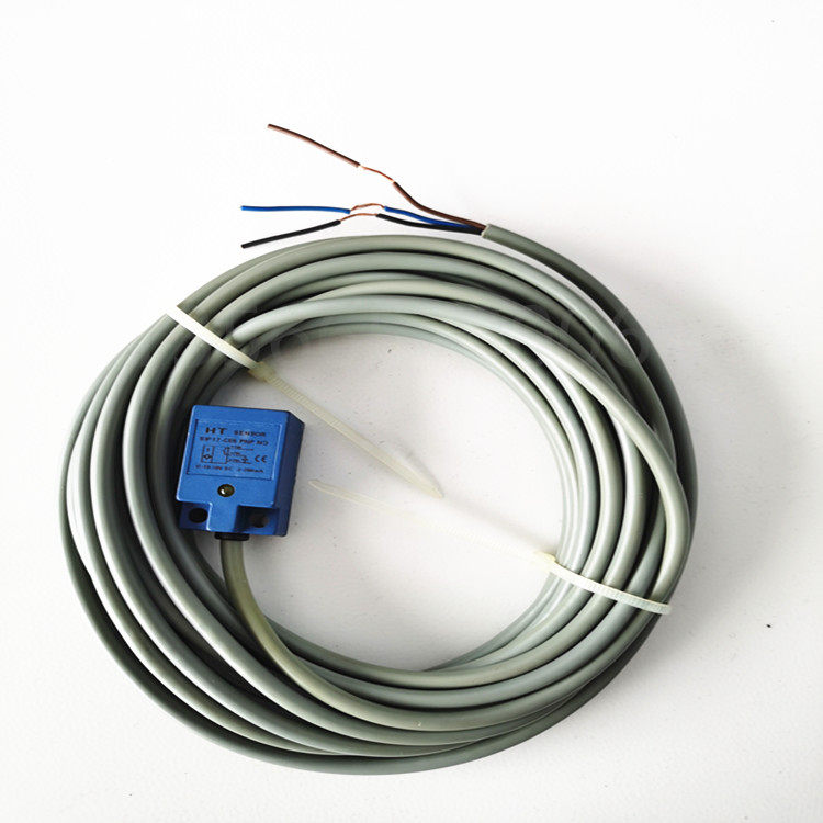 近接感应传感器（AECO）SIP17-CE5 PNP NO 液压保险检测（海天）