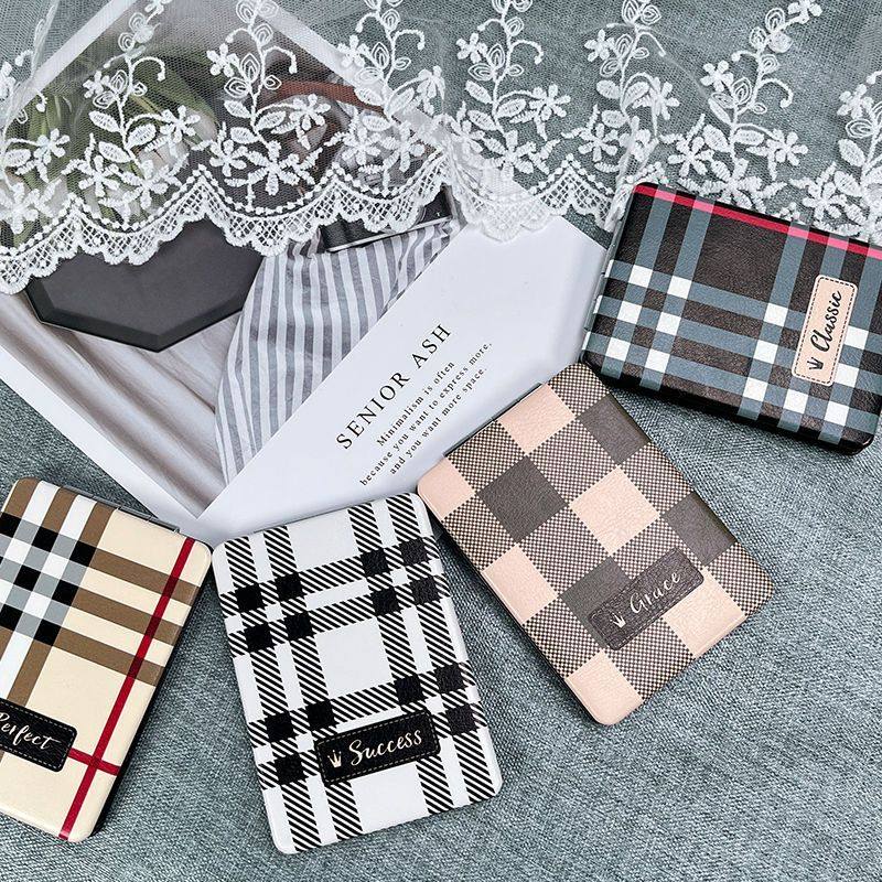 创意双面折叠迷你化妆镜复古经典学生高清便携手持梳妆补妆镜子女