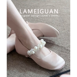 法式珍珠带缎面内增高单鞋女春季2026新款气质优雅浅口圆头玛丽珍