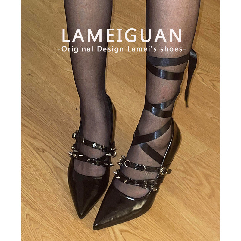 性感御姐尖头铆钉绑带玛丽珍高跟鞋女春2026新款黑色浅口坡跟单鞋,女鞋,浅口单鞋,淘宝优惠券,粉丝福利购,淘宝优惠卷